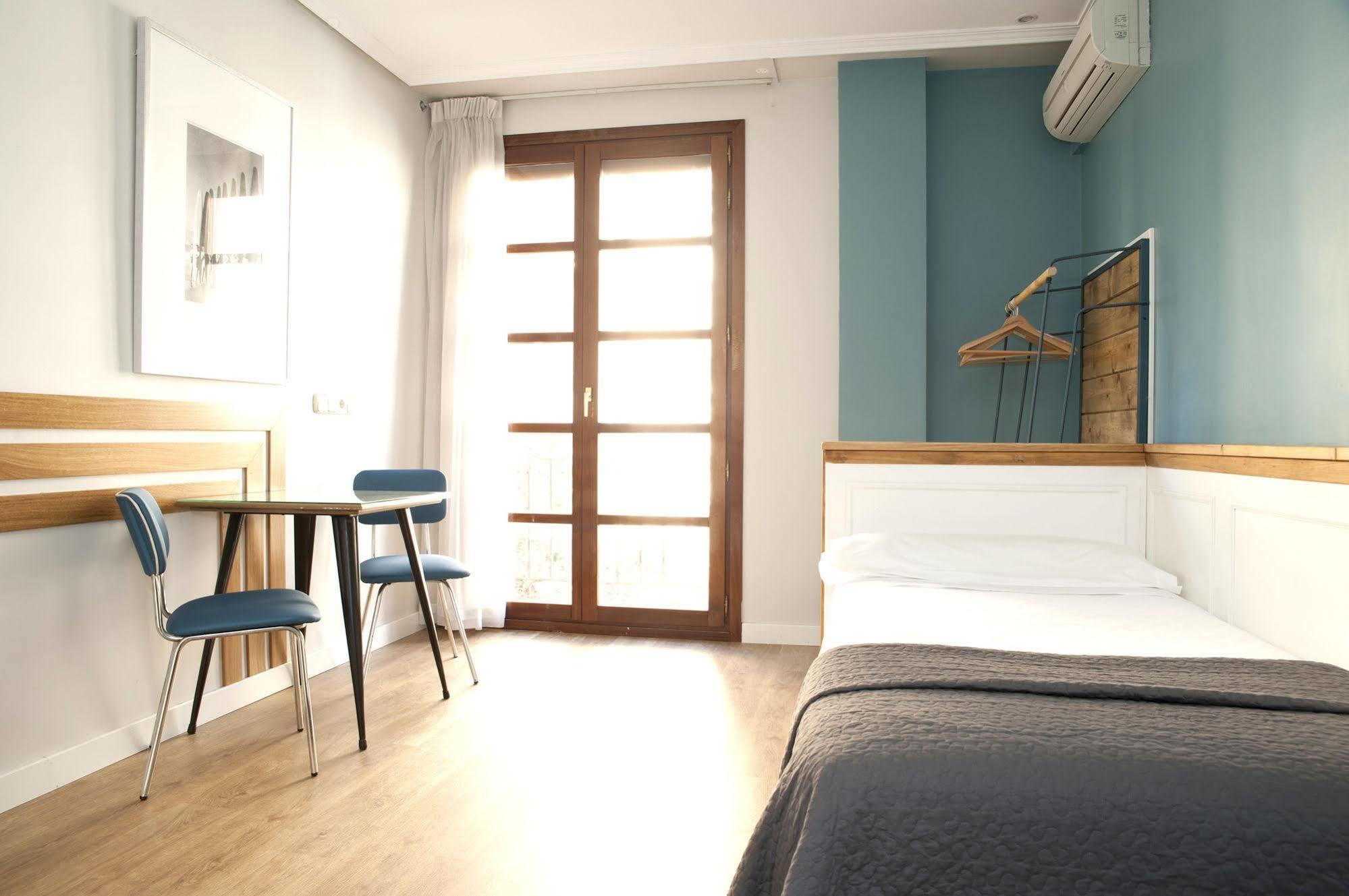 Apartamentos Sabinas Don Jaime Zaragoza Exteriör bild